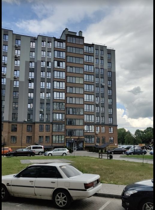 Продаж квартири в ЖК Гранд-Сіті Домбровський