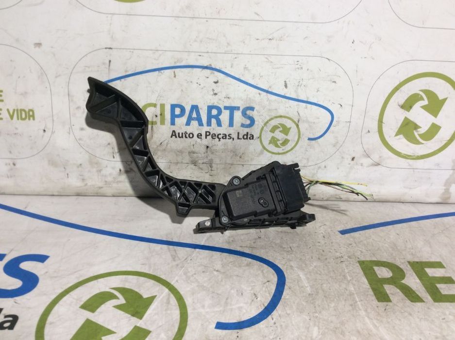 Pedal de acelerador Mazda 3 Ref. 4M51-9F836-AH