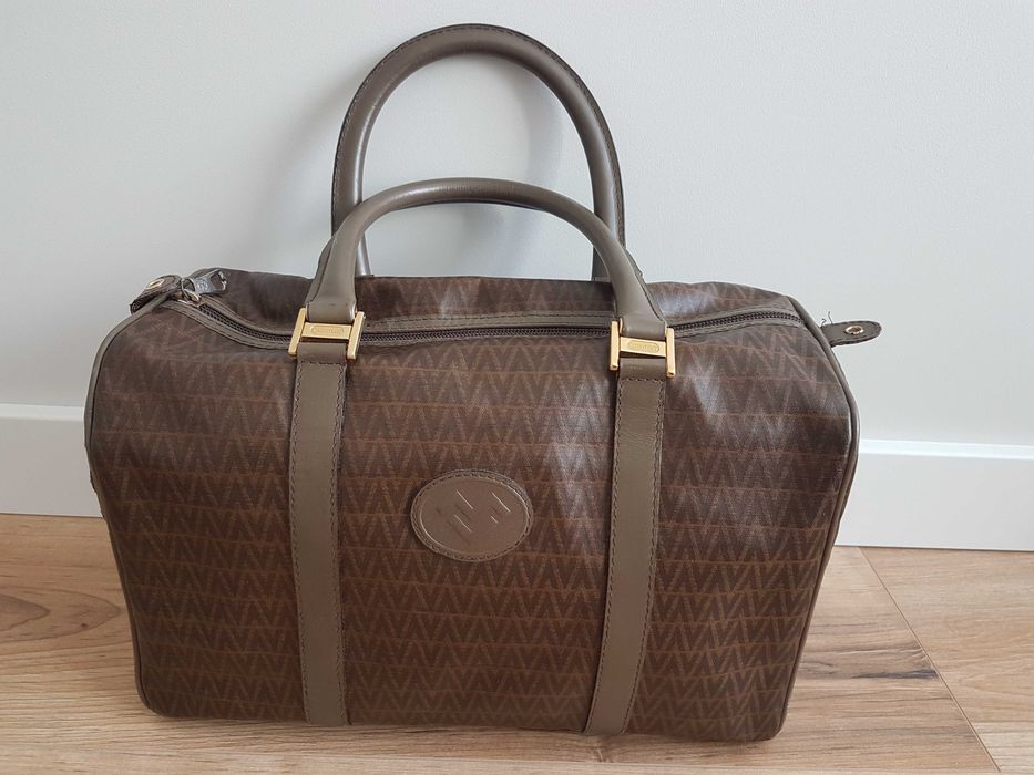 Valentino oryginalna torba modna torebka z salonu duża elegancka