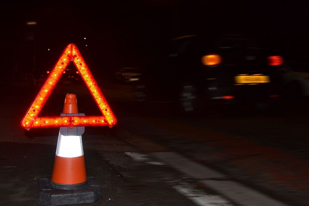 Triângulo Sinalização LED