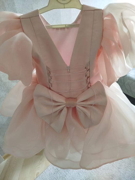 Дитяче нарядне плаття!