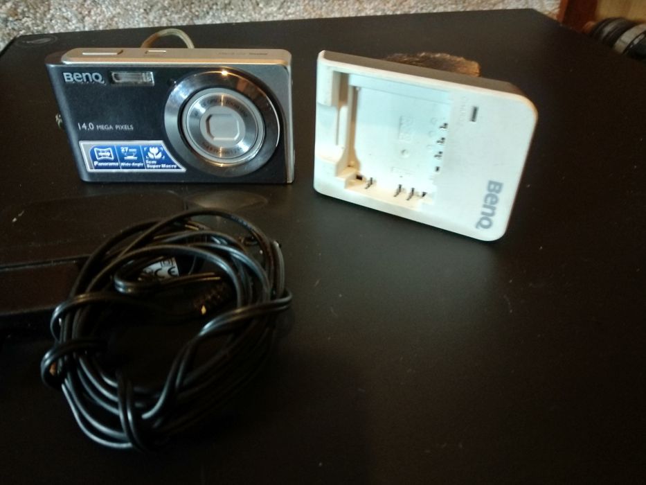 Aparat cyfrowy BenQ DC E1465
