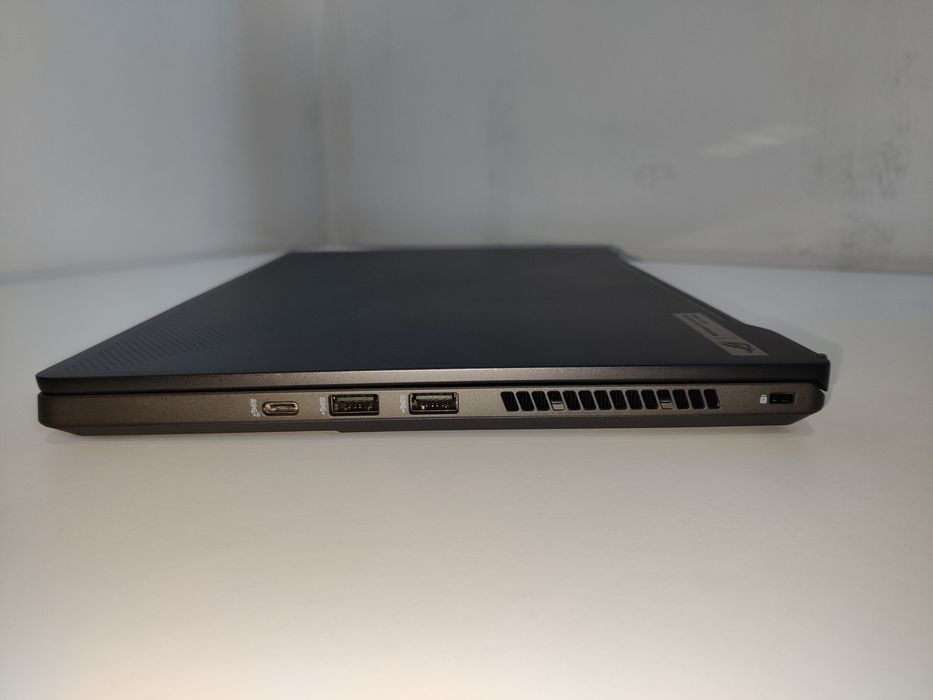 Asus Zephyrus G14 Ryzen 7 5800HS, RTX 3050, 16 GB RAM, 512 GB SSD