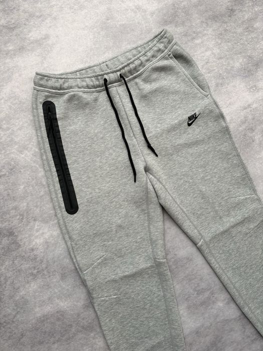 Штани Nike Tech Fleece