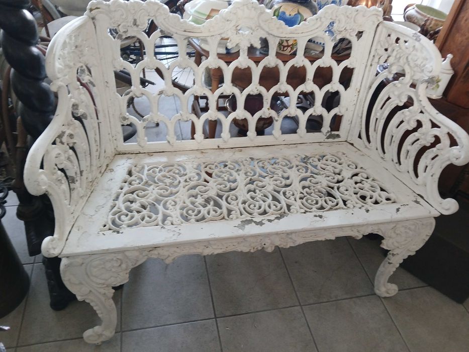 Banco de jardim em aluminio fundido