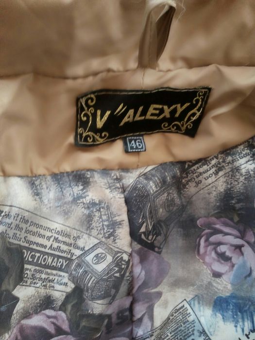 Куртка на дівчинку підлітка пізня осінь з капішоном