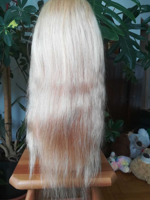 peruka naturalna z włosów ludzkich