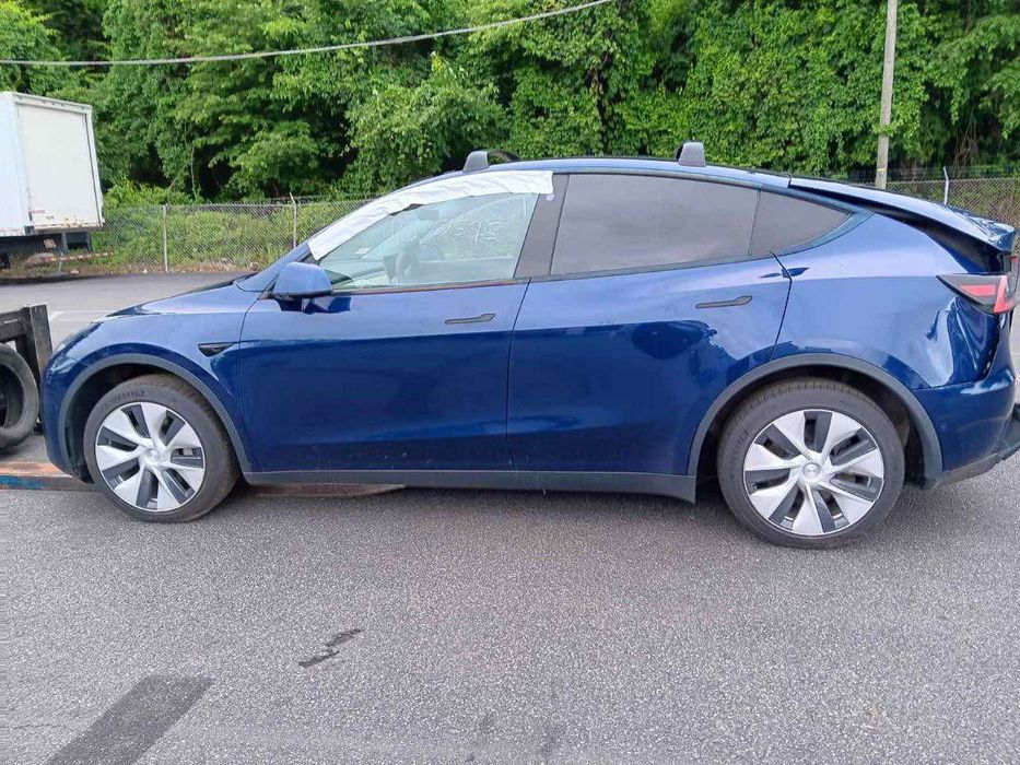 Tesla Model Y 2020-2024 двери передние, двери задние PPSB