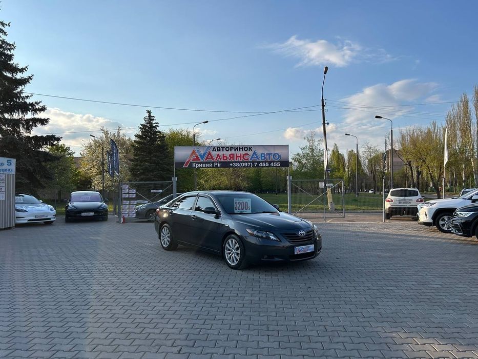 Toyota Camry №4440 (ВНЕСОК від 10%) Альянс Авто Кривий Ріг