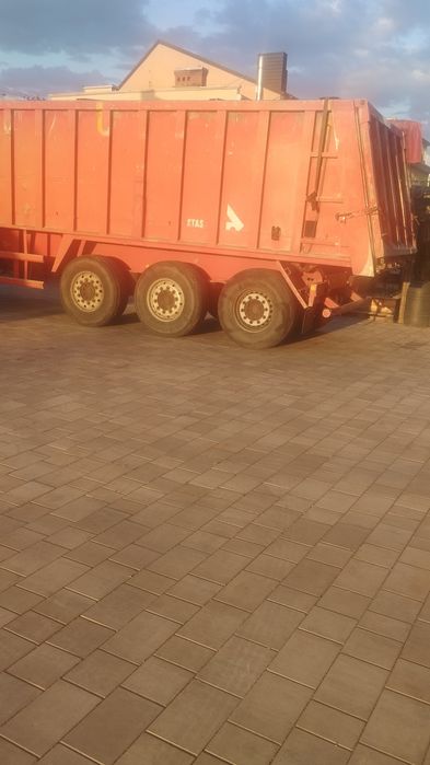 Sprzedam naczepę wywrotkę
