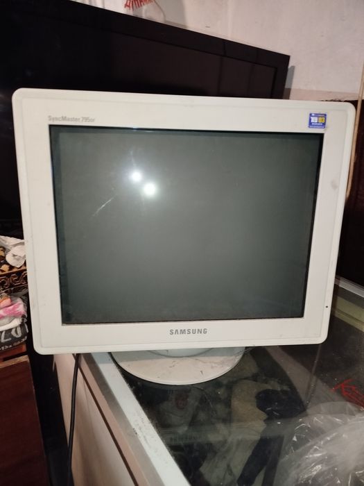 Монітор на запчастини