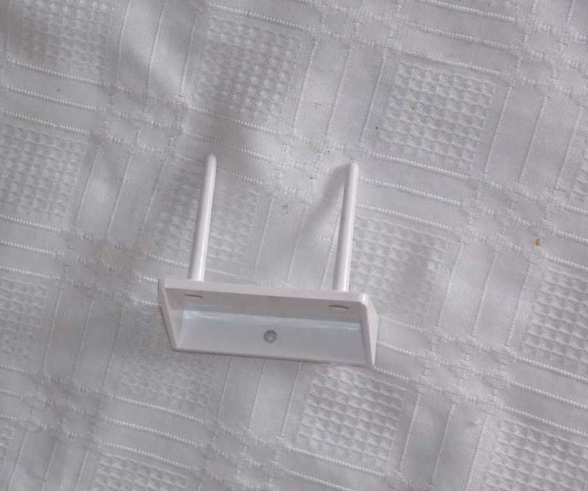 Podstawa szpulki do maszyny do szycia ŁUCZNIK