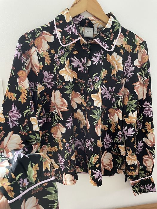Piękna koszula damska boho czarna w kwiaty ICHi 40
