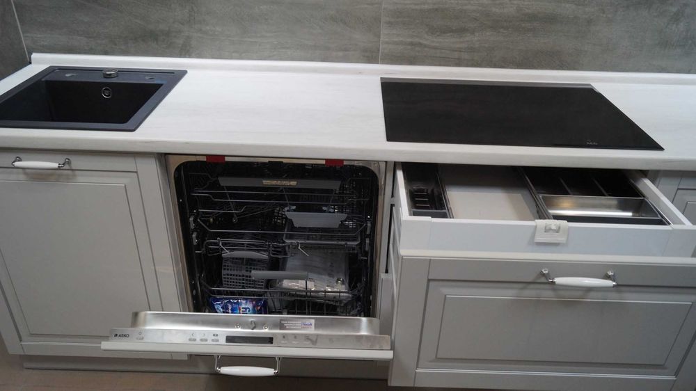 Продається виставкова кухня преміум-класу!