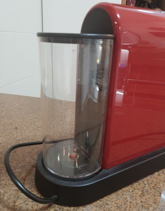 Maquina de café Nespresso Citiz Cherry Red