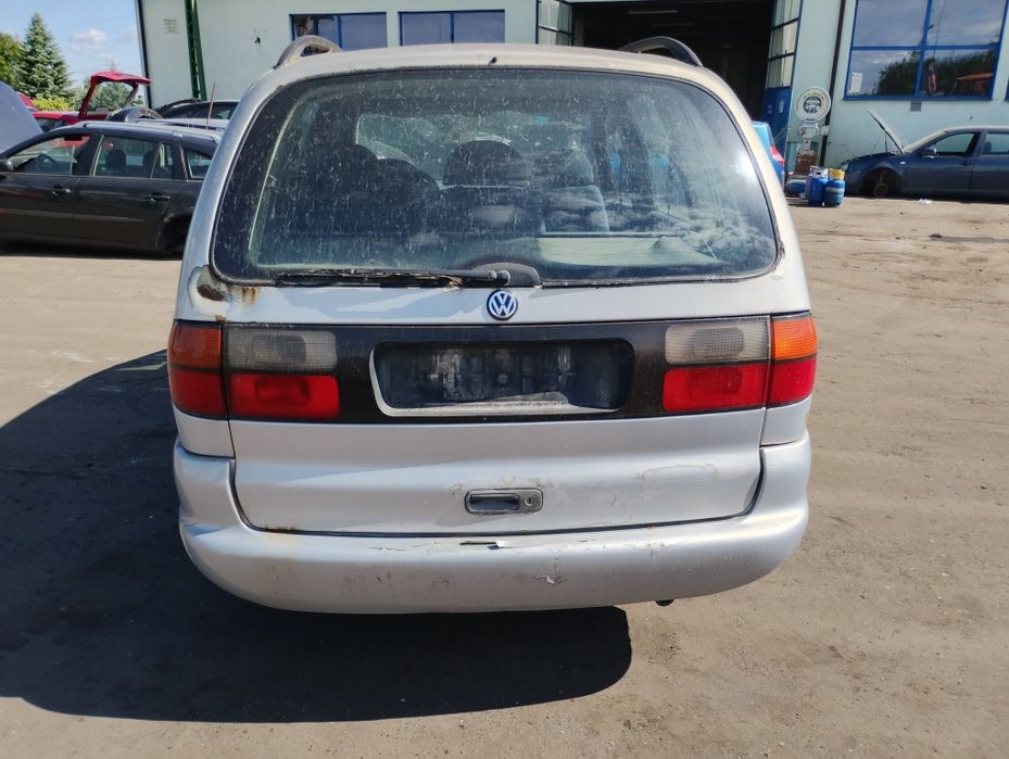 VW Sharan 1997r.2.0 Pb - na części.