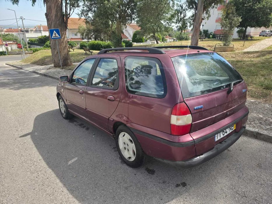 Fiat Palio Weekend 1.2 Gasolina foto 4