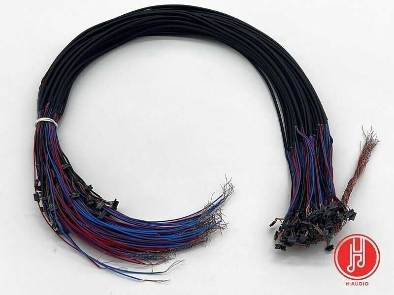 Продажа оригинальных запчастей к наушникам Beats Solo 2/3