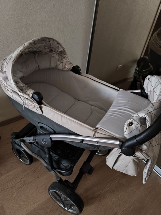 Коляска junama 2 в 1