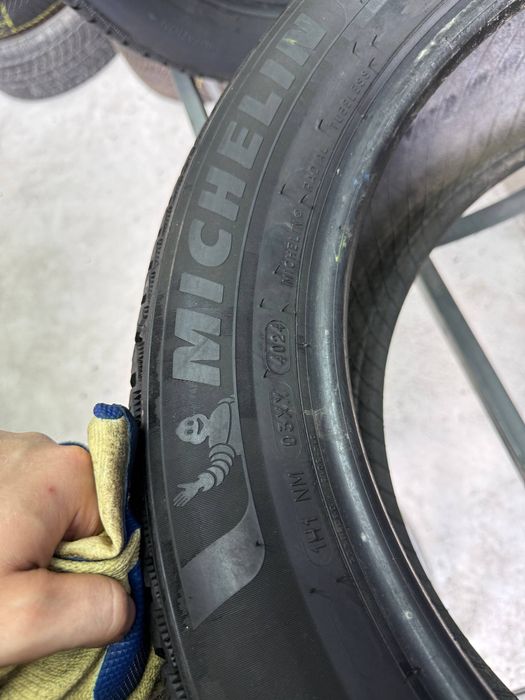 Шины БУ 235 50 R 19 Michelin Alpin 7 Зима Комплект резина