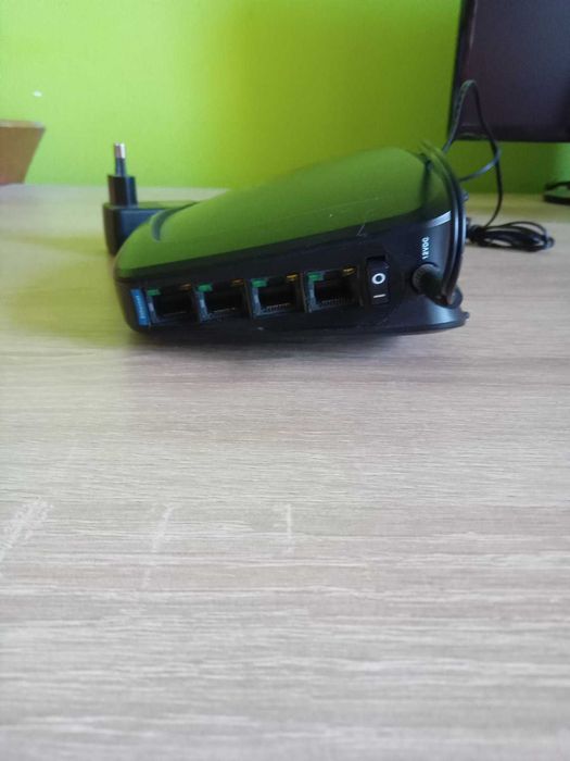 Машруторизатор linksys wes610n б/у