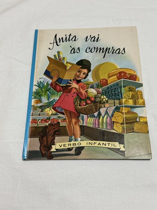 Anita Goes Shopping (No. 12)64552112252419120