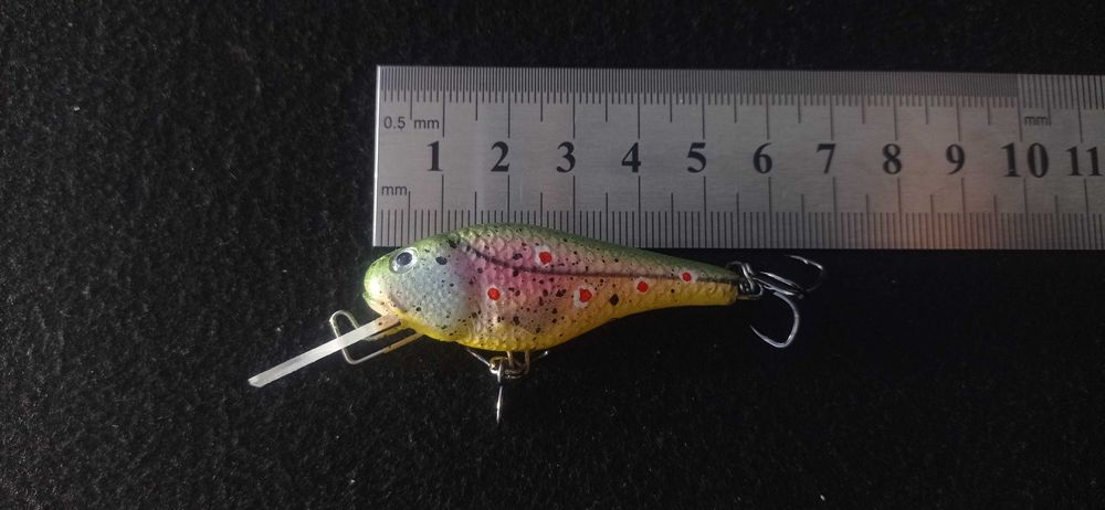 Wobler pstrągowy Grit 5,5cm SDR