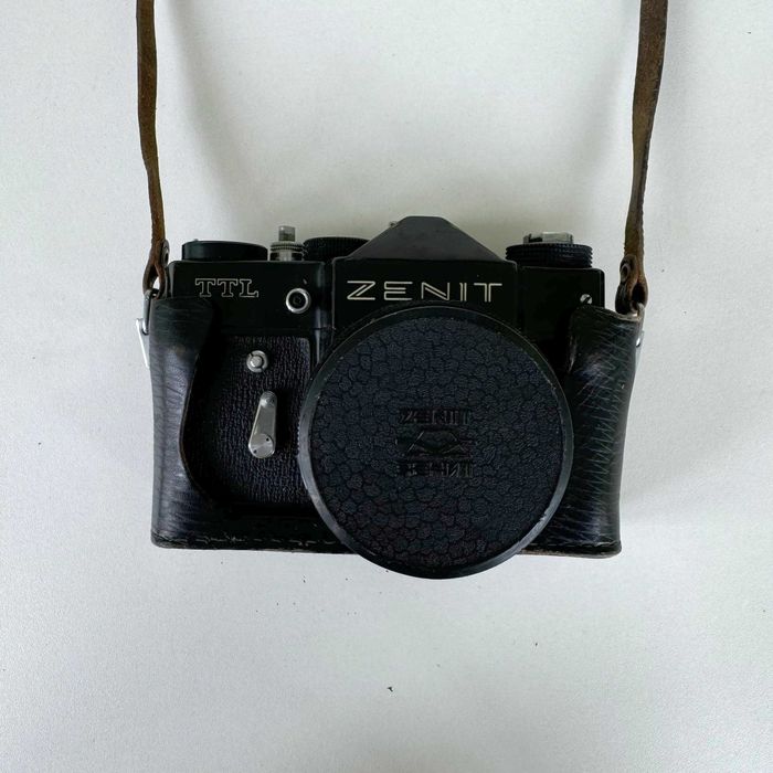 Фотоапарат Зеніт ТТЛ, Zenit TTL, обʼєктив Helios-44М