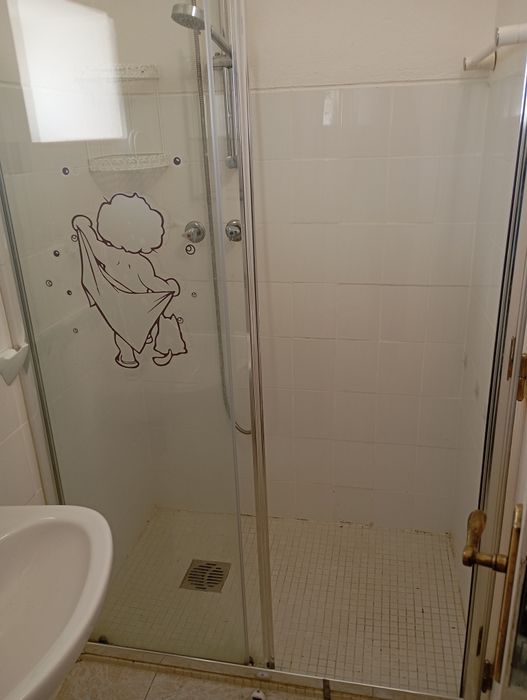 Vendo habitação T2 totalmente restaurado em Monte dos Mestres (Almodôvar )mais informações MP