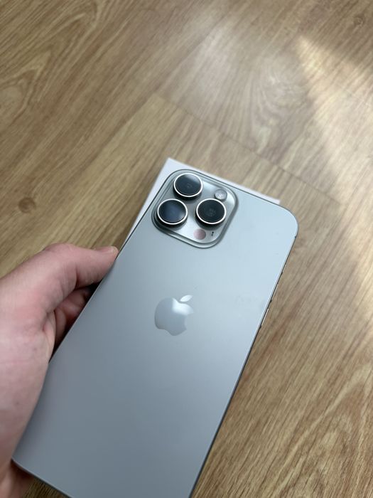 Iphone 16 Pro Max de 256gb ( Como Novo )