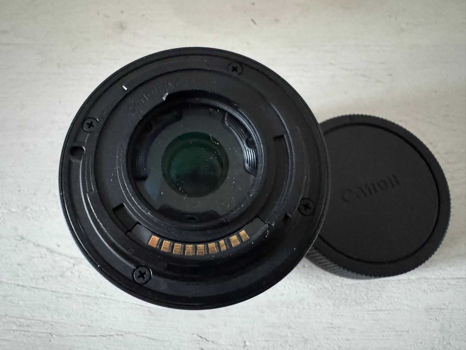 Obiektyw CANON EF-M 15-45 F3,5-6,3 IS STM