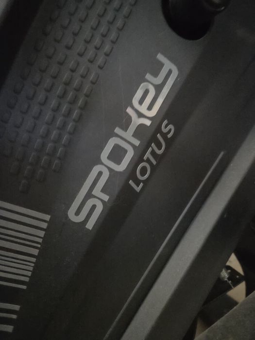 Spokey lotus + trenażer eliptyczny orbitek