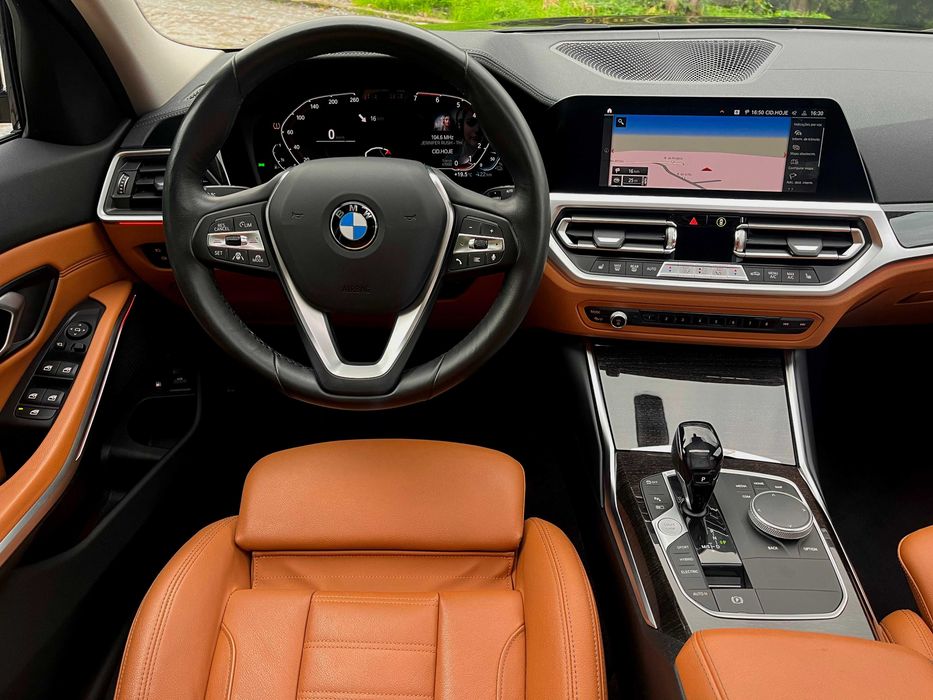 BMW 330e Sport Hibrido Plug-in