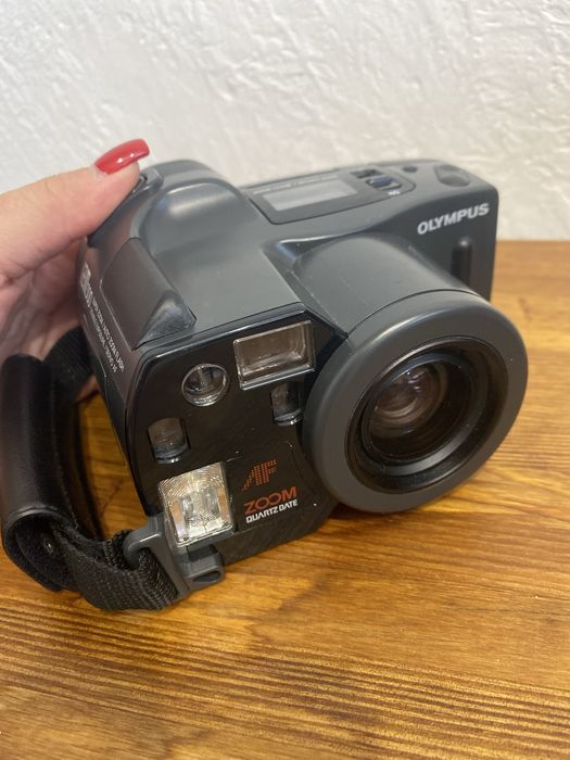 Olympus IZM 300 (AZ-300 Superzoom) | Колекційний стан | Рідкісна плівкова Bridge-камера з подвійною експозицією