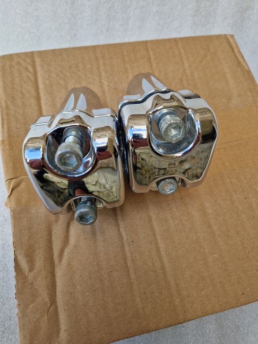 risery mocowanie komplet Harley FLSTF Fat Boy 2007+