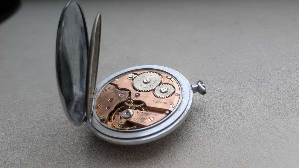 Часы Vetta 452 Antimagnetic, Swiss Made  1940-1950
