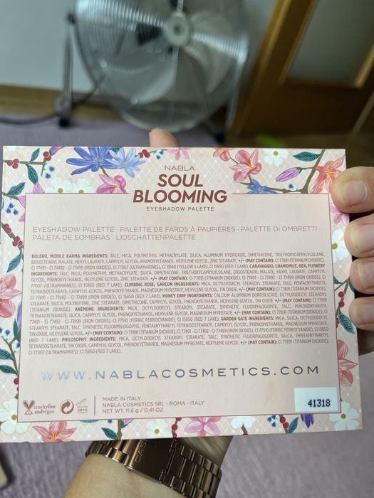 Paleta cieni Nabla Soul Blooming