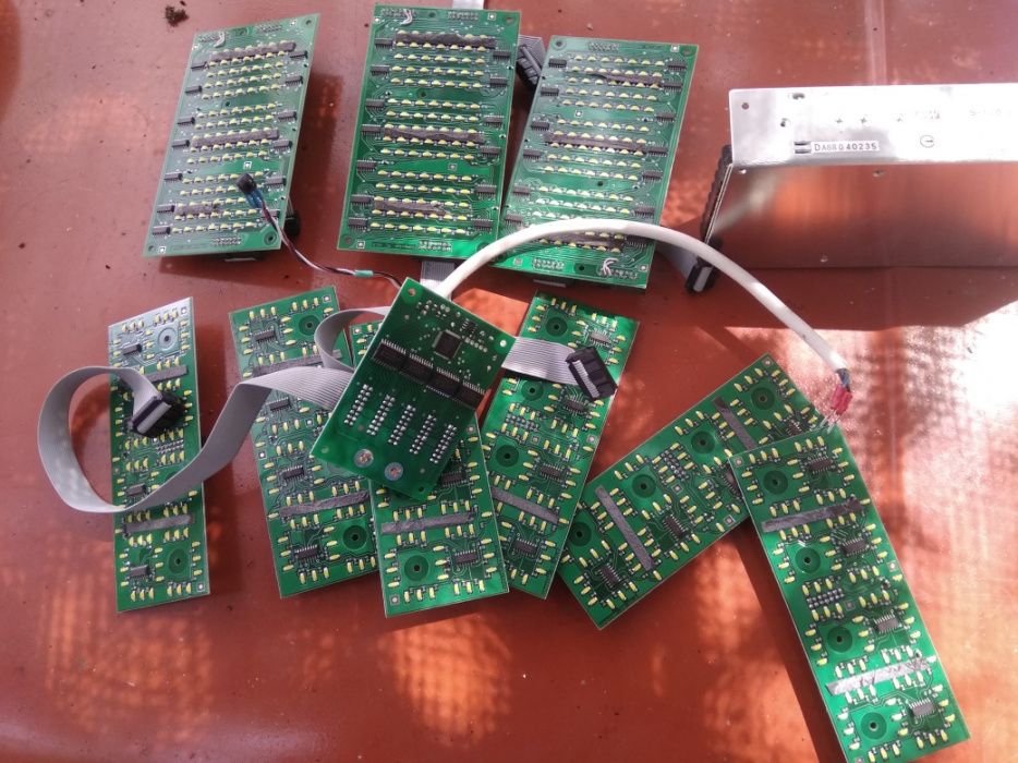 Платы для рекламы валют