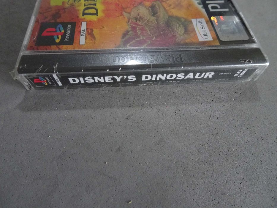 Jogo Playstation 1 - PS1 Disney Dinosaur (selado) -.