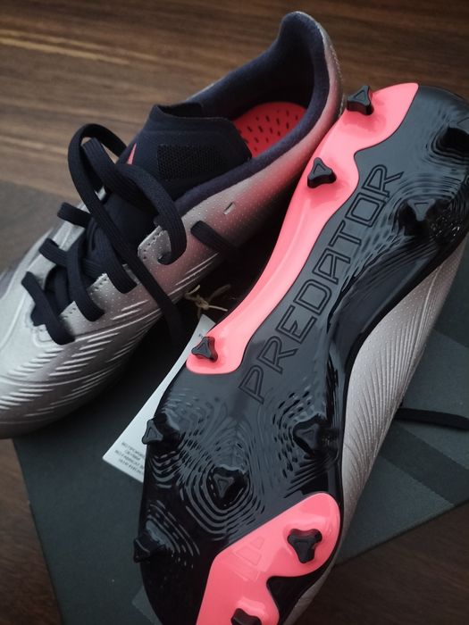 Chuteiras futebol adidas Predator novas