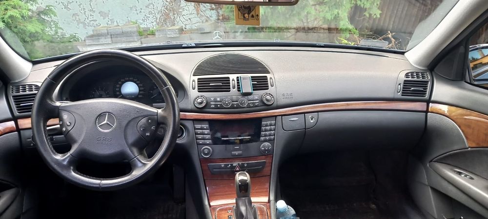 Mercede w211 2002 r. 2,2 cdi