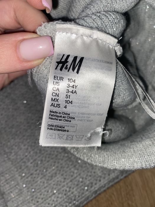 Шапки на дівчинку ,Ціна за всі