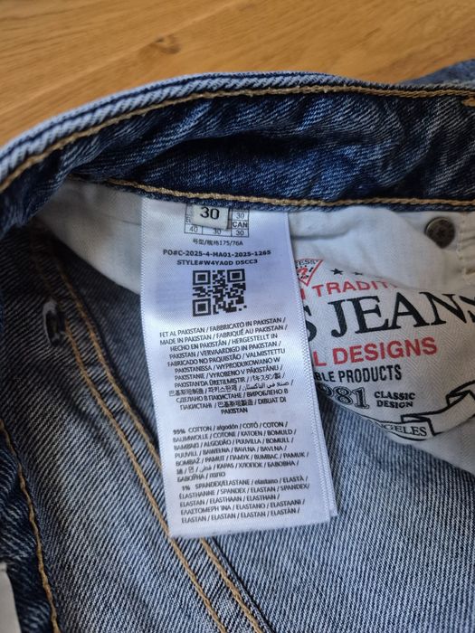 Spodnie Guess jeans