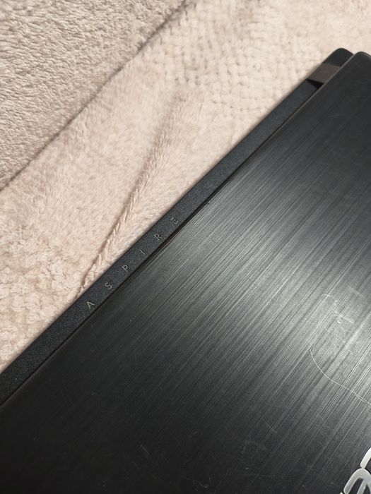 Ноутбук Acer aspire 3
