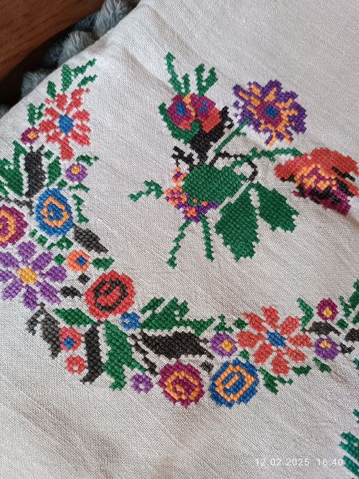 Вишите, лляне, старовинне покривало