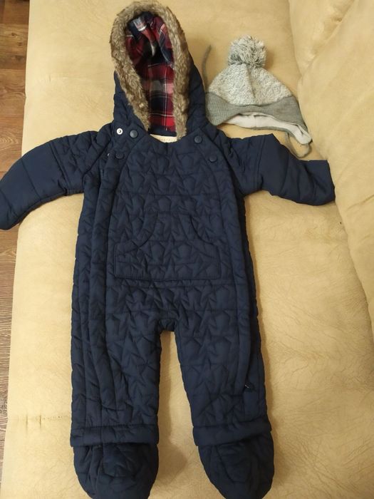 Продам осінній комбінезон 3-6 міс