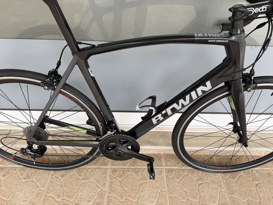 Bicicleta de estrada em carbono - 11v