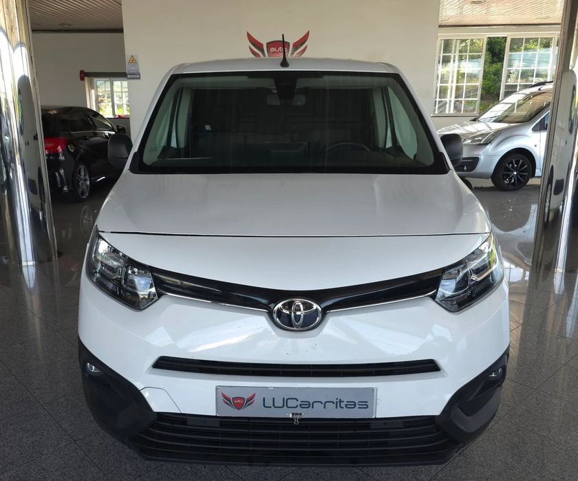 Toyota PROACE CITY VERSO 1.5 D