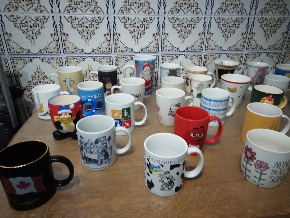 33 Canecas Loiça Novas Algumas C 60 anos