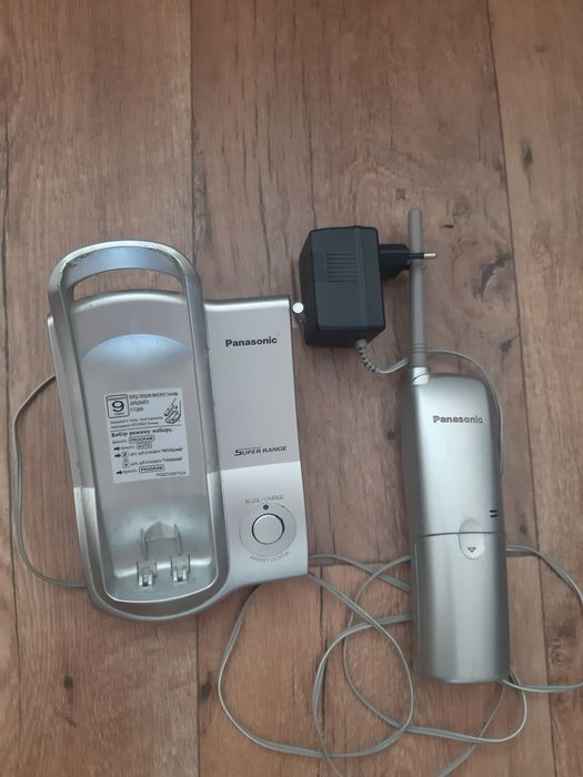 Продам радіотелефон Panasonic б/в